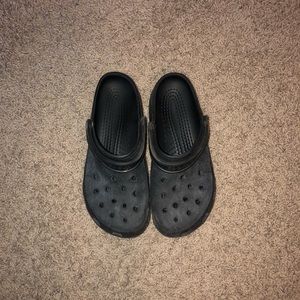 Black Crocs